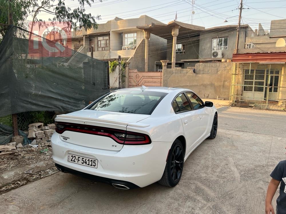 دۆج چارجەر